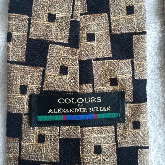 Colours by Alexander Julian Necktie / Suit Tie Black, Brown, Tan Square Pattern - Picture 8 of 14